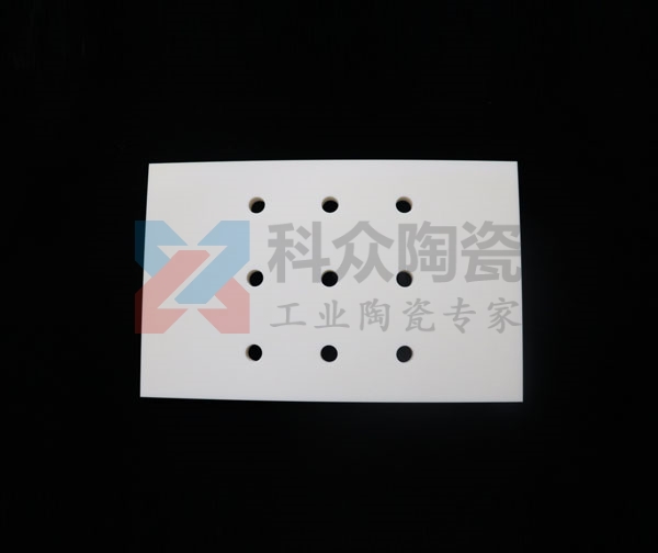 絕緣導(dǎo)熱陶瓷片的性能和具體用途(圖)